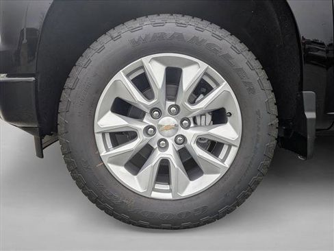 New 2026 Chevrolet Silverado 1500 Custom image 10