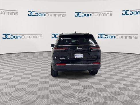 New 2025 Jeep Grand Cherokee L Laredo w/ Luxury Tech Group I image 7