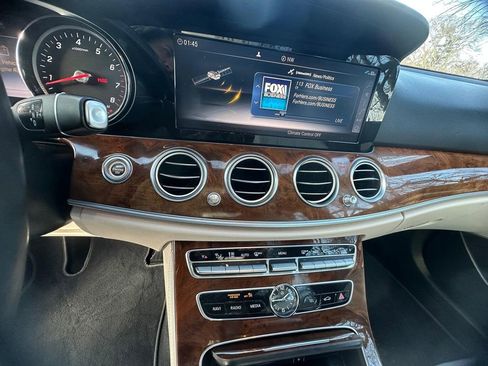 Used 2019 Mercedes-Benz E 300 4MATIC w/ Premium 1 Package image 14