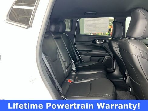 New 2026 Jeep Compass Limited image 18