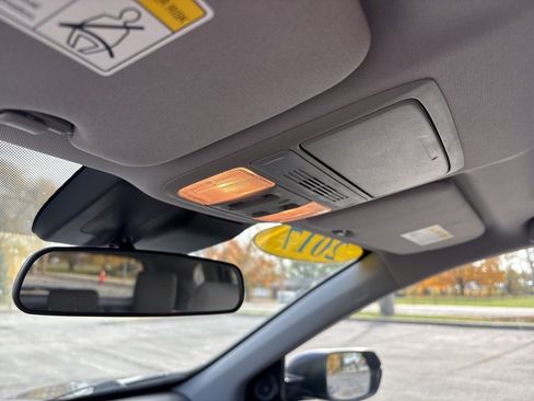 Used 2017 Honda CR-V EX image 28