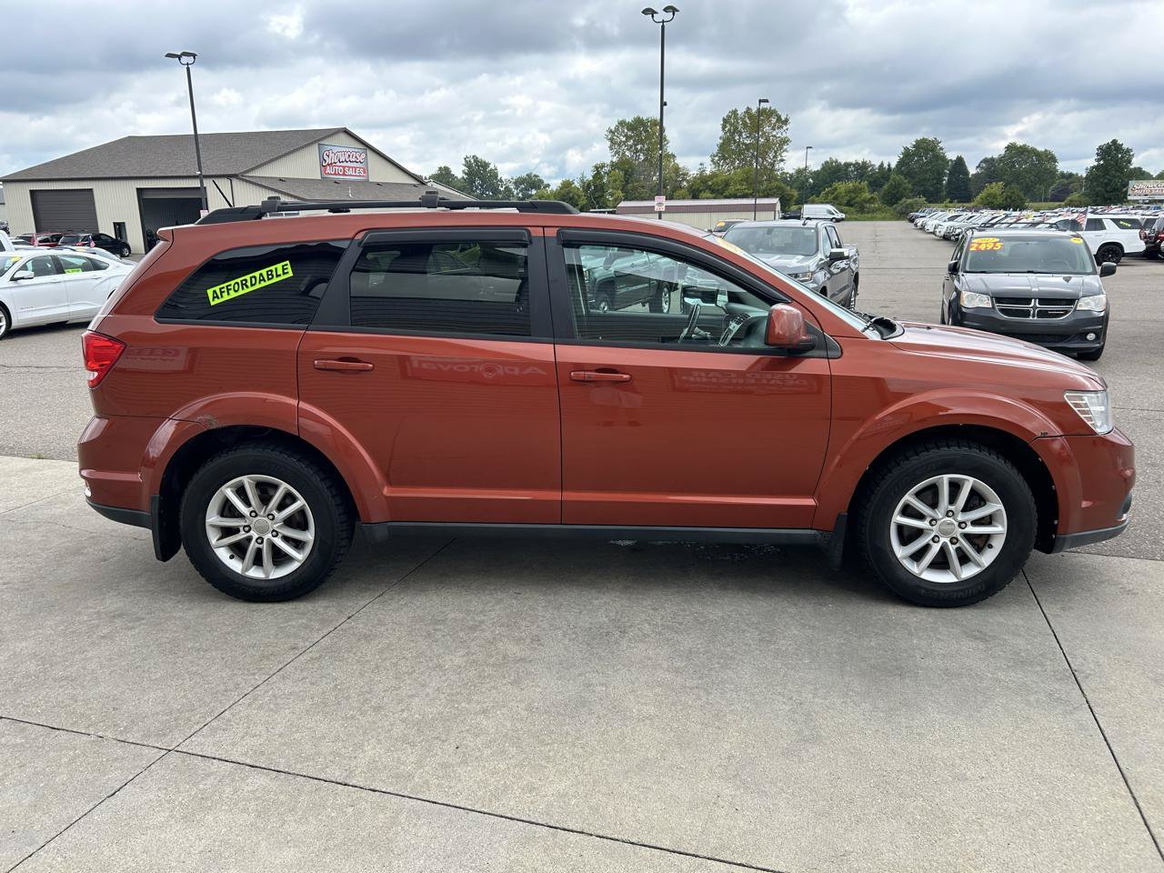 Used 2014 Dodge Journey SXT FWD image 4