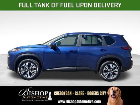 Used 2023 Nissan Rogue SV AWD/4WD image 2