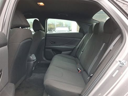 Certified 2025 Hyundai Elantra Sport image 10