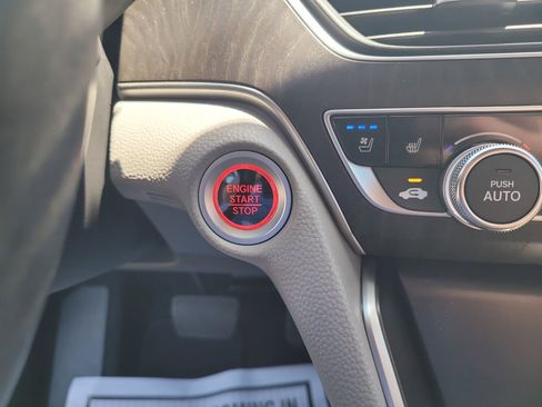 Used 2019 Honda Accord Touring image 19
