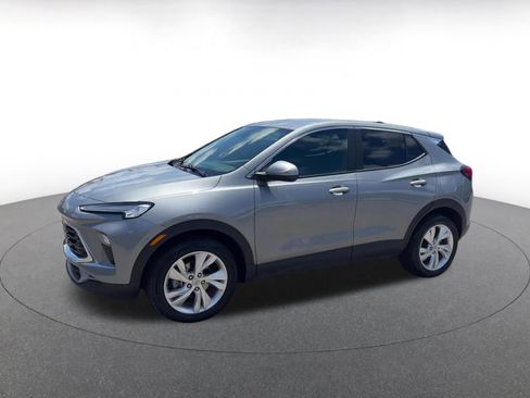 Used 2025 Buick Encore GX Preferred FWD image 7