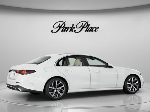 Used 2026 Mercedes-Benz E 350 Sedan image 22