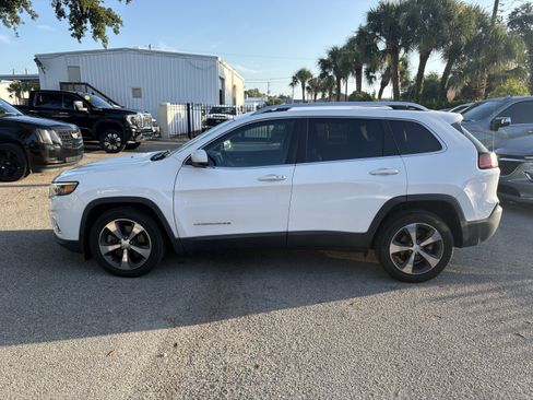 Used 2019 Jeep Cherokee Limited FWD image 4
