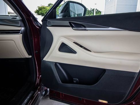 Used 2024 INFINITI QX60 Luxe w/ Cargo Package FWD image 19