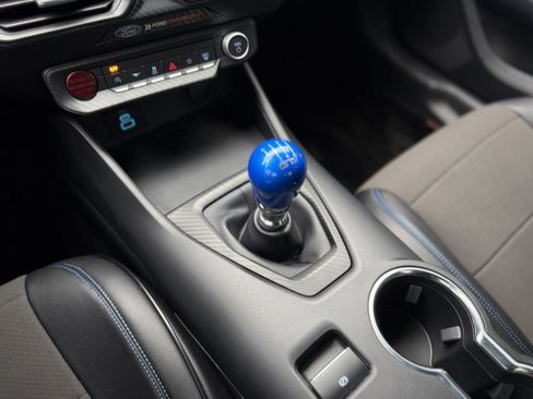 Used 2024 Ford Mustang GT RWD image 23