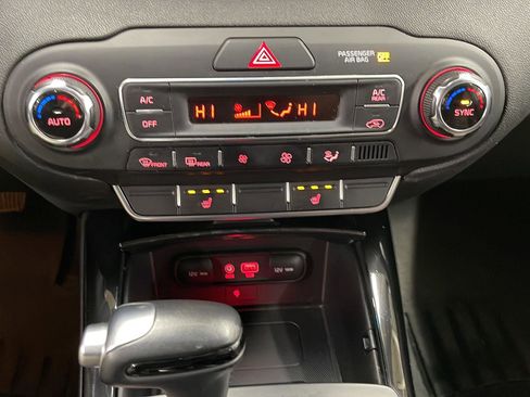 Used 2019 Kia Sorento SX image 20