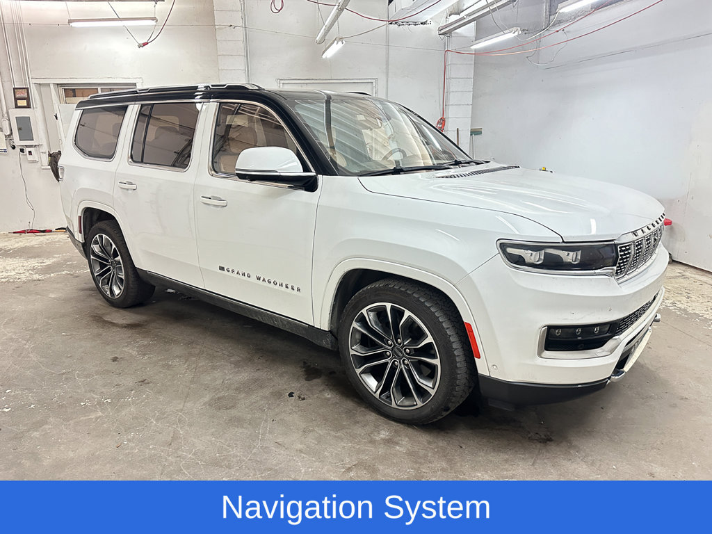Used 2022 Jeep Grand Wagoneer Series III w/ Rear Seat Video Group 1 AWD/4WD image 2
