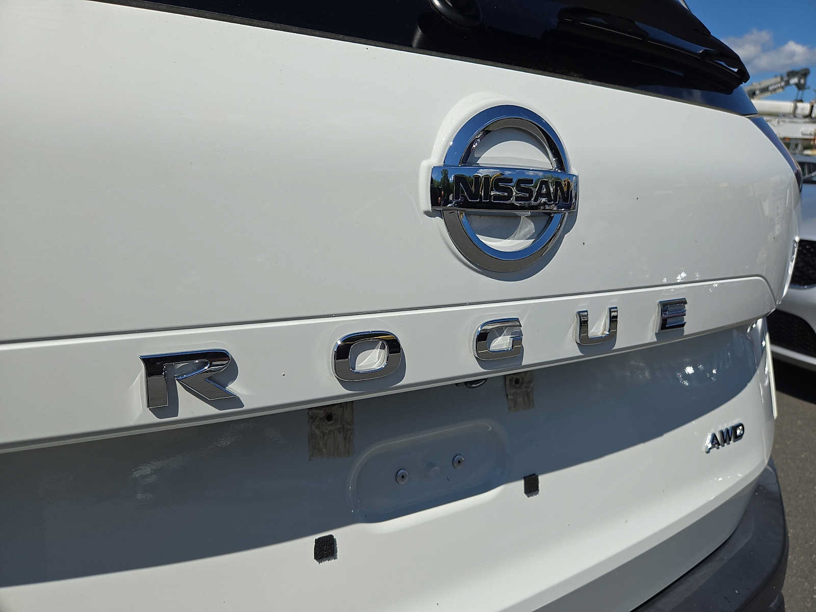 Used 2021 Nissan Rogue S AWD/4WD image 30
