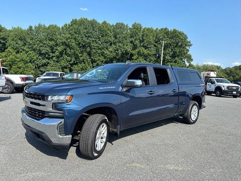 Used 2019 Chevrolet Silverado 1500 LT w/ All-Star Edition AWD/4WD image 3