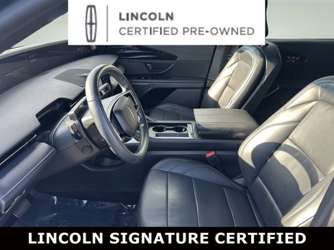 Certified 2024 Lincoln Nautilus Premier w/ Jet Appearance Package AWD/4WD image 9