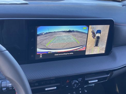 New 2026 Nissan Kicks SR w/ Cold Weather Package image 28