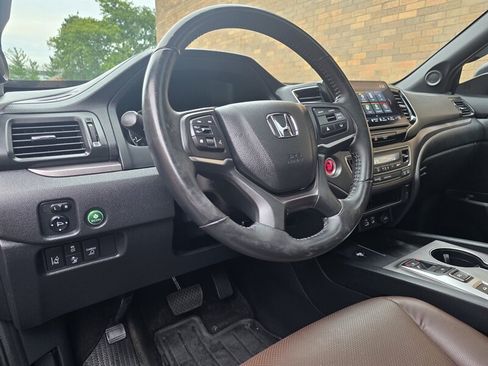Used 2025 Honda Ridgeline RTL image 16