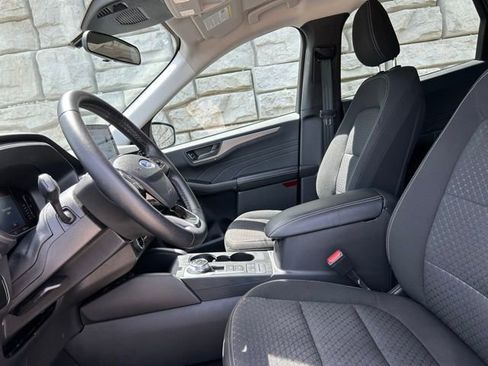 Used 2023 Ford Escape Active AWD/4WD image 8