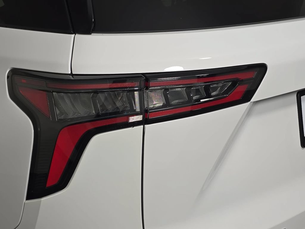 New 2027 Chevrolet Equinox LT AWD/4WD image 29