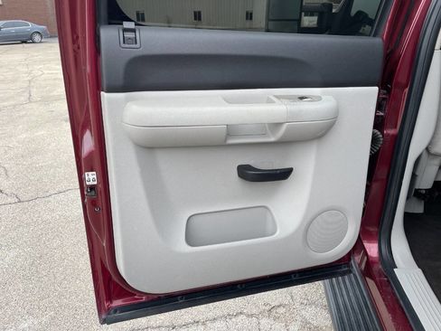 Used 2008 Chevrolet Silverado 2500 LT w/ 1LT Convenience Package image 21