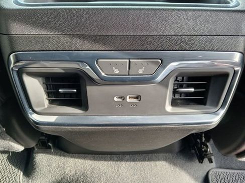 Used 2024 GMC Sierra 1500 Denali w/ Technology Package image 20