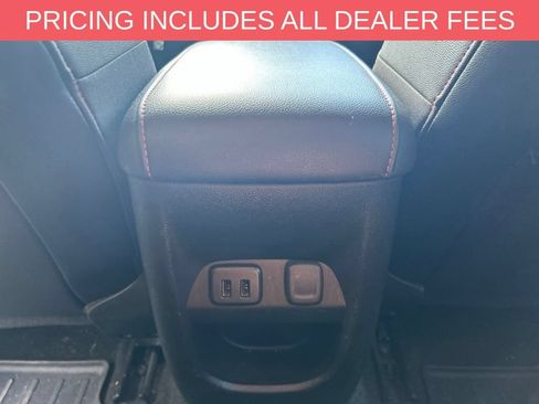 Used 2016 GMC Canyon SLE w/ All Terrain Package AWD/4WD image 9