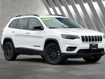 Used 2023 Jeep Cherokee Altitude Lux
