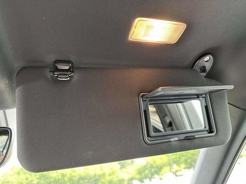 Used 2023 Toyota Highlander XSE AWD/4WD image 42