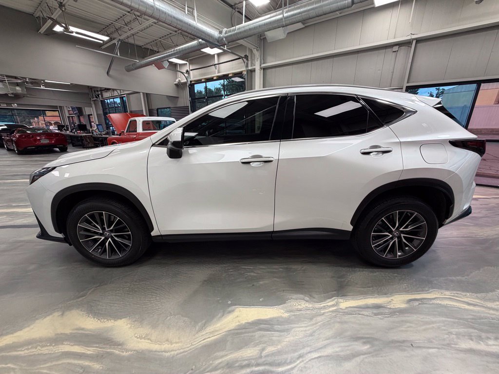 Used 2022 Lexus NX 350 AWD image 39