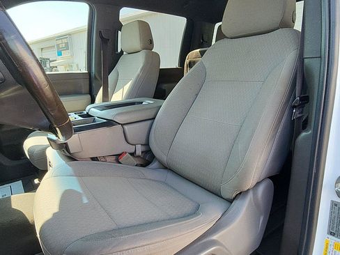 Used 2021 Chevrolet Silverado 2500 LT w/ Convenience Package image 21