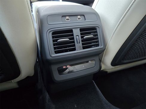 New 2025 Audi Q5 2.0T Premium Plus image 11