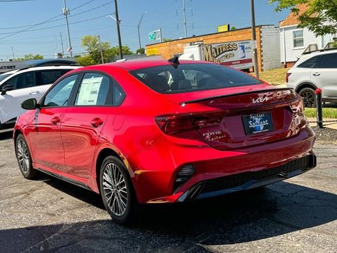 Certified 2024 Kia Forte GT-Line image 8