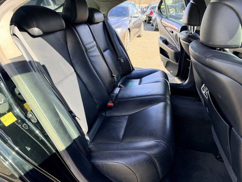 Used 2011 Lexus LS 460 AWD image 26