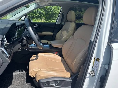 Used 2025 Audi Q7 3.0T Prestige AWD/4WD image 6