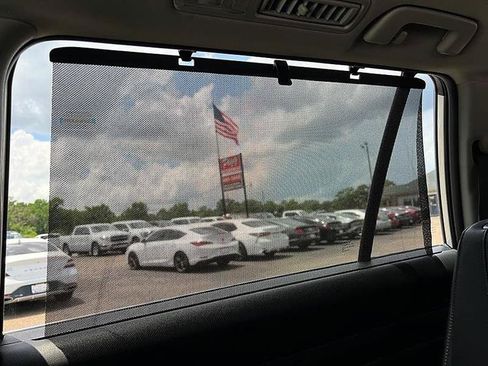 Used 2024 Toyota Grand Highlander FWD image 44