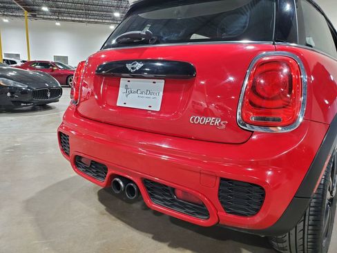 Used 2017 MINI Cooper S image 38