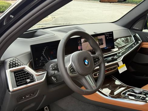 New 2026 BMW X5 sDrive40i w/ M Sport Package RWD image 9