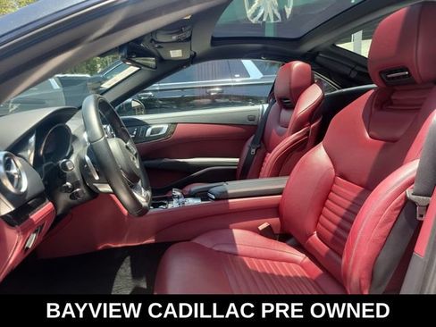 Used 2018 Mercedes-Benz SL 550 w/ Driver Assistance Package image 14