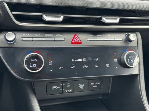 Used 2024 Hyundai Sonata SEL FWD image 22