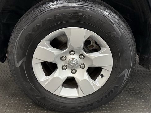 Used 2021 RAM 1500 Big Horn image 10