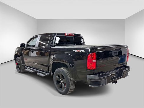 Used 2021 Chevrolet Colorado LT w/ Redline Special Edition image 3