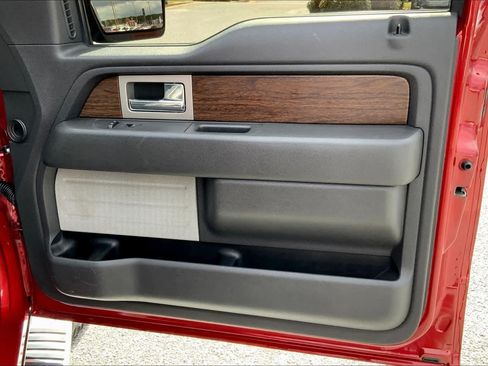 Used 2013 Ford F150 Lariat w/ Lariat Chrome Pkg AWD/4WD image 22