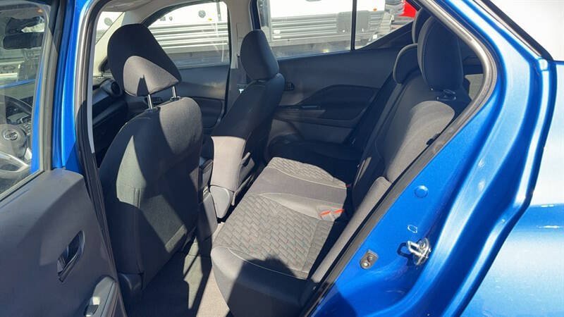 Used 2021 Nissan Kicks S FWD image 22