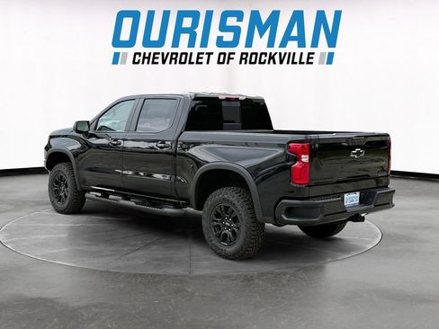 New 2026 Chevrolet Silverado 1500 ZR2 w/ LPO, Dark Essentials Package AWD/4WD image 4
