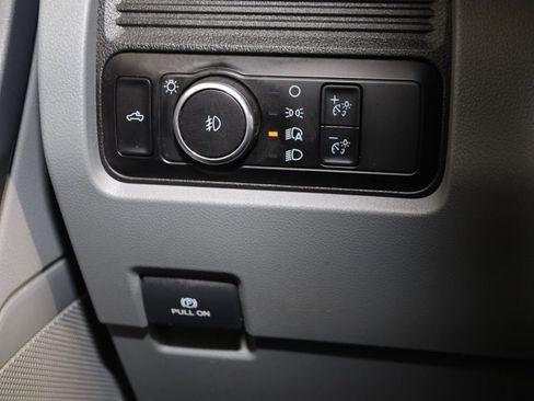 Used 2023 Ford F450 XLT w/ FX4 Off-Road Package image 26