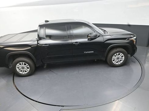 Used 2026 Toyota Tundra SR5 w/ SR5 Premium Package AWD/4WD image 30