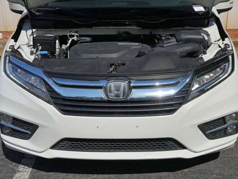 Used 2020 Honda Odyssey Touring image 7