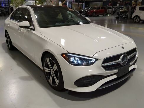 Used 2023 Mercedes-Benz C 300 4MATIC Sedan w/ Exclusive Trim Package image 5