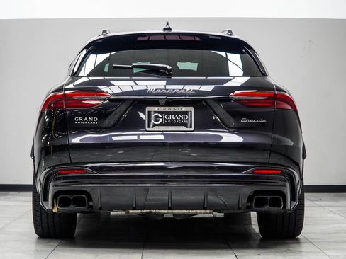 Used 2024 Maserati Grecale Trofeo AWD/4WD image 14