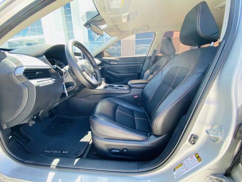 Used 2022 Nissan Altima 2.5 SR image 18